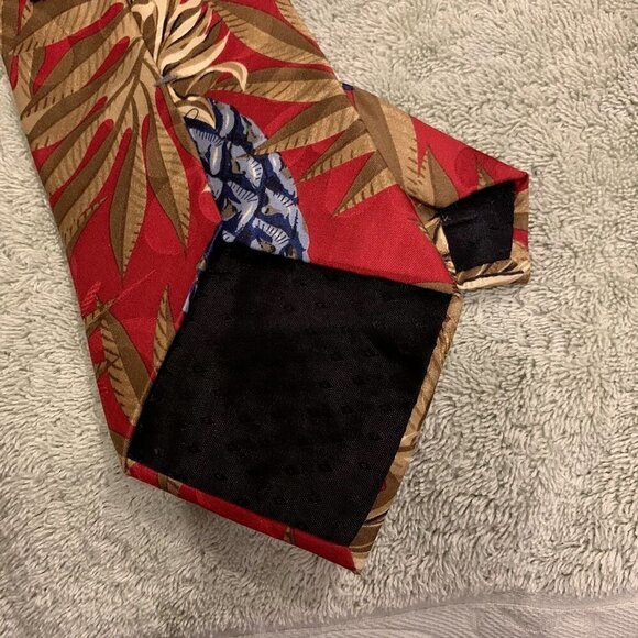 Bugatti Aloha Classic Necktie. Light Sheen. Exceptional Style. WR - Picture 3 of 3